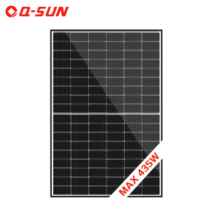 najbardziej wydajny pełny czarny panel słoneczny na metalowym dachu